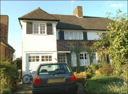 33 Maurice Walk